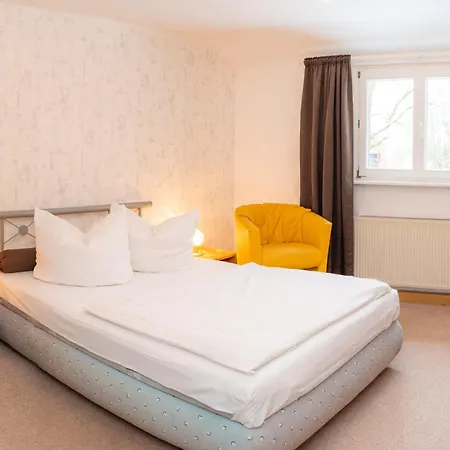 Hotel Waldhaus Waltershausen